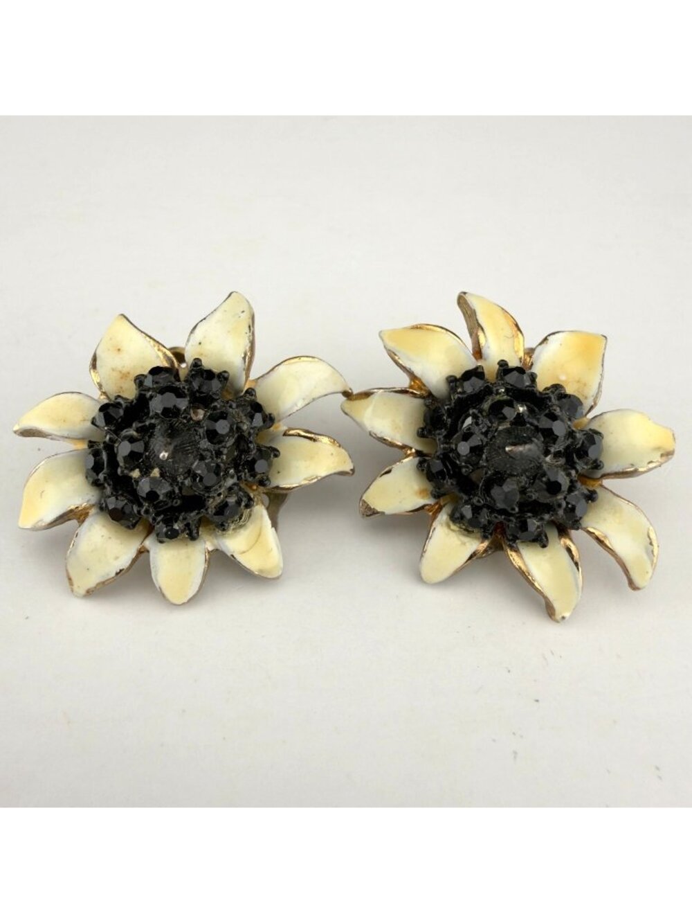 Vintage HAR Rhinestone Flower Earrings Enamel Clip On Fall Autumn Sunflower